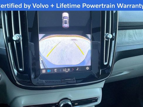 Certified 2023 Volvo XC40 B5 Ultimate w/ Protection Package Premier image 30