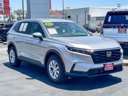 Used 2025 Honda CR-V LX image 4