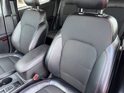 Used 2025 Ford Escape ST-Line Elite AWD/4WD image 20