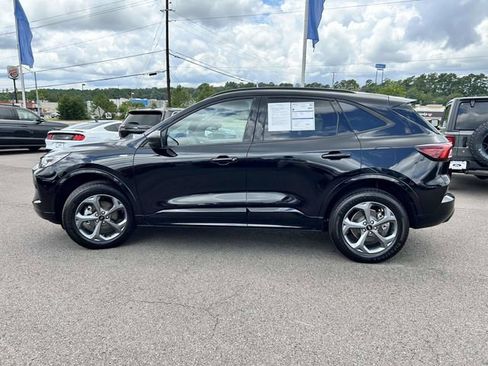 Certified 2024 Ford Escape ST-Line w/ Tech Pack #1 AWD/4WD image 6