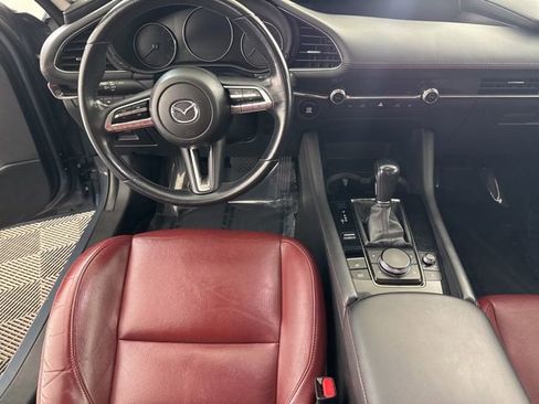 Used 2023 MAZDA MAZDA3 s image 32