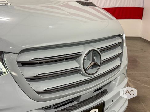Used 2026 Mercedes-Benz Sprinter 3500 image 16