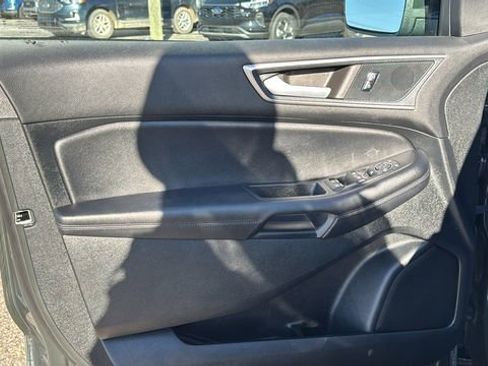 Certified 2023 Ford Edge SEL w/ Convenience Package image 9