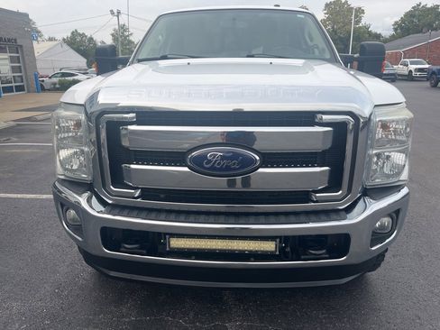 Used 2014 Ford F250 Lariat w/ Lariat Interior Package image 8