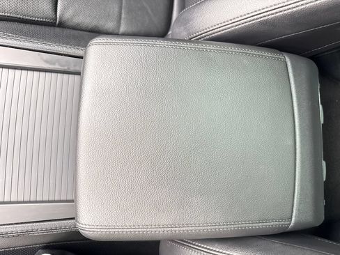 Used 2021 Jaguar F-PACE S AWD/4WD image 32
