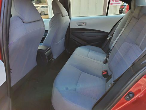 Used 2021 Toyota Corolla SE w/ Carpet Mat Package (TMS) image 34