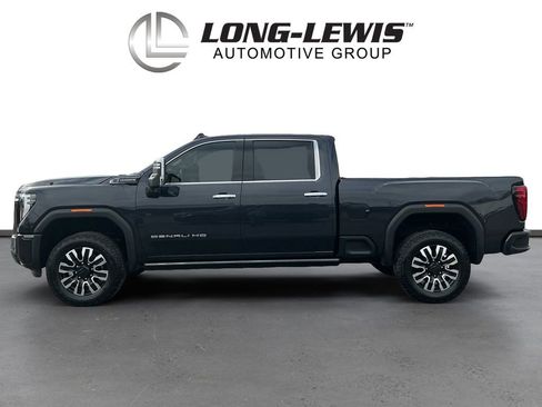 Used 2025 GMC Sierra 2500 Denali Ultimate AWD/4WD image 2