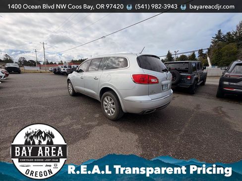 Used 2014 Buick Enclave Leather w/ Trailering Provision Package FWD image 7