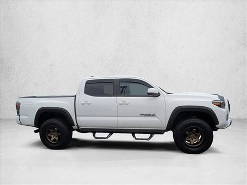 Used 2023 Toyota Tacoma TRD Pro AWD/4WD image 4