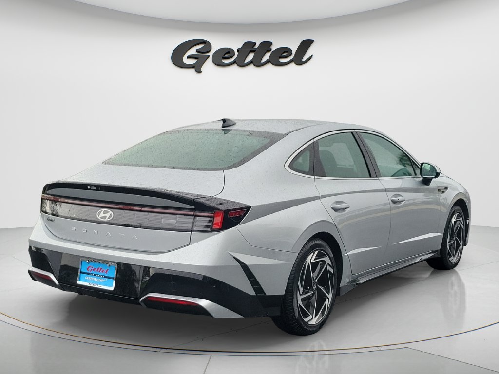 Certified 2026 Hyundai Sonata SEL FWD image 5