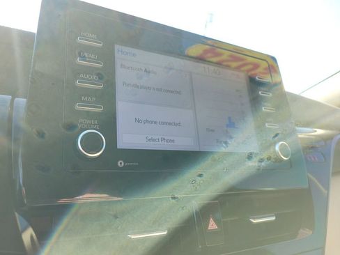 Used 2024 Toyota Camry LE image 19