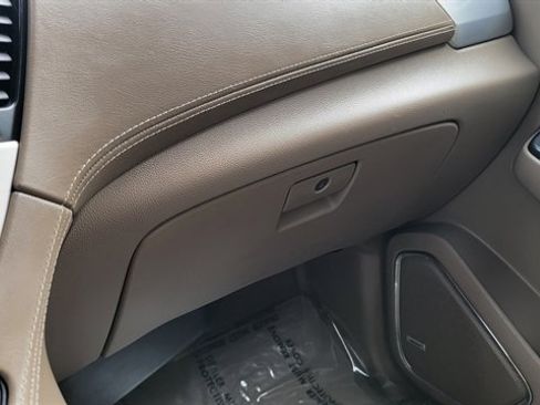 Used 2017 GMC Yukon SLT w/ Open Road Package image 43