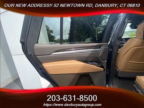 Used 2025 Cadillac Escalade Premium Luxury w/ Touring Package AWD/4WD image 24