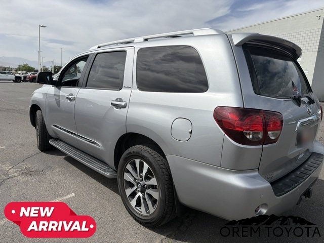 Used 2018 Toyota Sequoia Limited w/ Safety & Convenience Package AWD/4WD image 3
