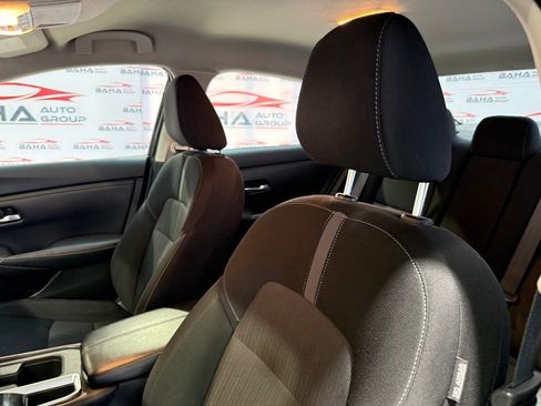 Used 2022 Nissan Sentra SV w/ All-Weather Package image 32