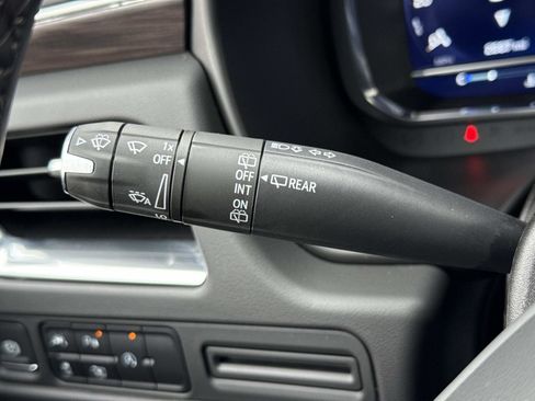 Used 2024 Chevrolet Tahoe LT w/ Luxury Package image 10