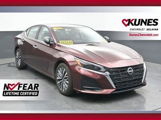 Used 2025 Nissan Altima 2.5 SV FWD video 1
