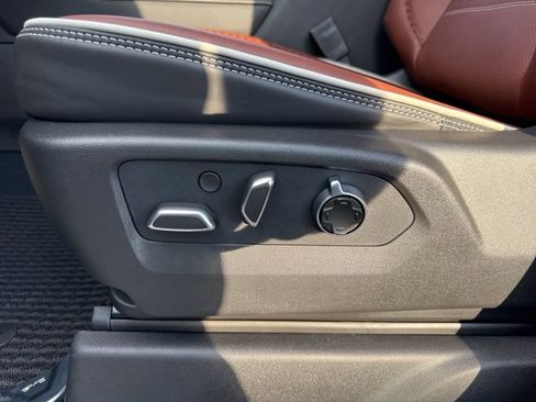 New 2026 GMC Sierra 2500 Denali Ultimate image 11