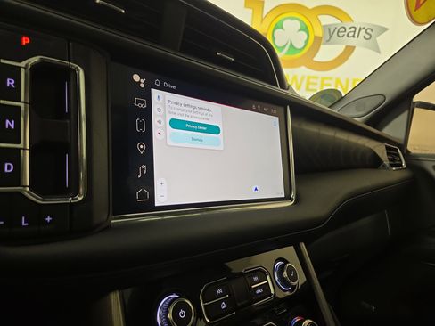 Certified 2024 GMC Yukon XL Denali image 21