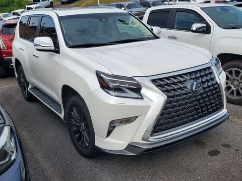 Used 2020 Lexus GX 460 Luxury w/ Luxury Sport Package AWD/4WD image 2