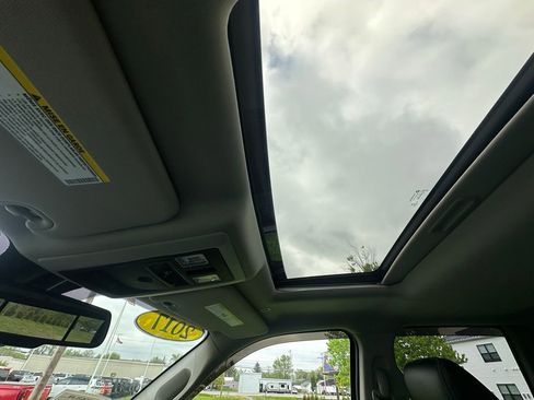 Used 2017 RAM 1500 Sport w/ Comfort Group AWD/4WD image 25