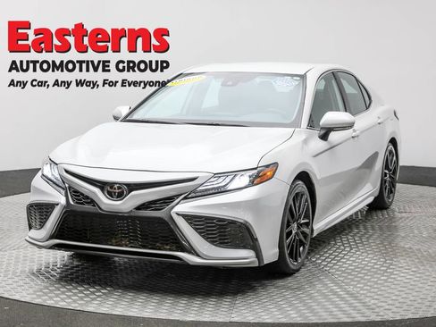 Used 2023 Toyota Camry XSE image 1