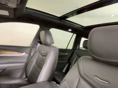 Used 2023 Cadillac XT6 Sport w/ Platinum Package AWD/4WD image 21