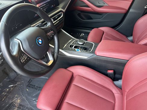 Used 2023 BMW i4 eDrive35 w/ Premium Package RWD image 4