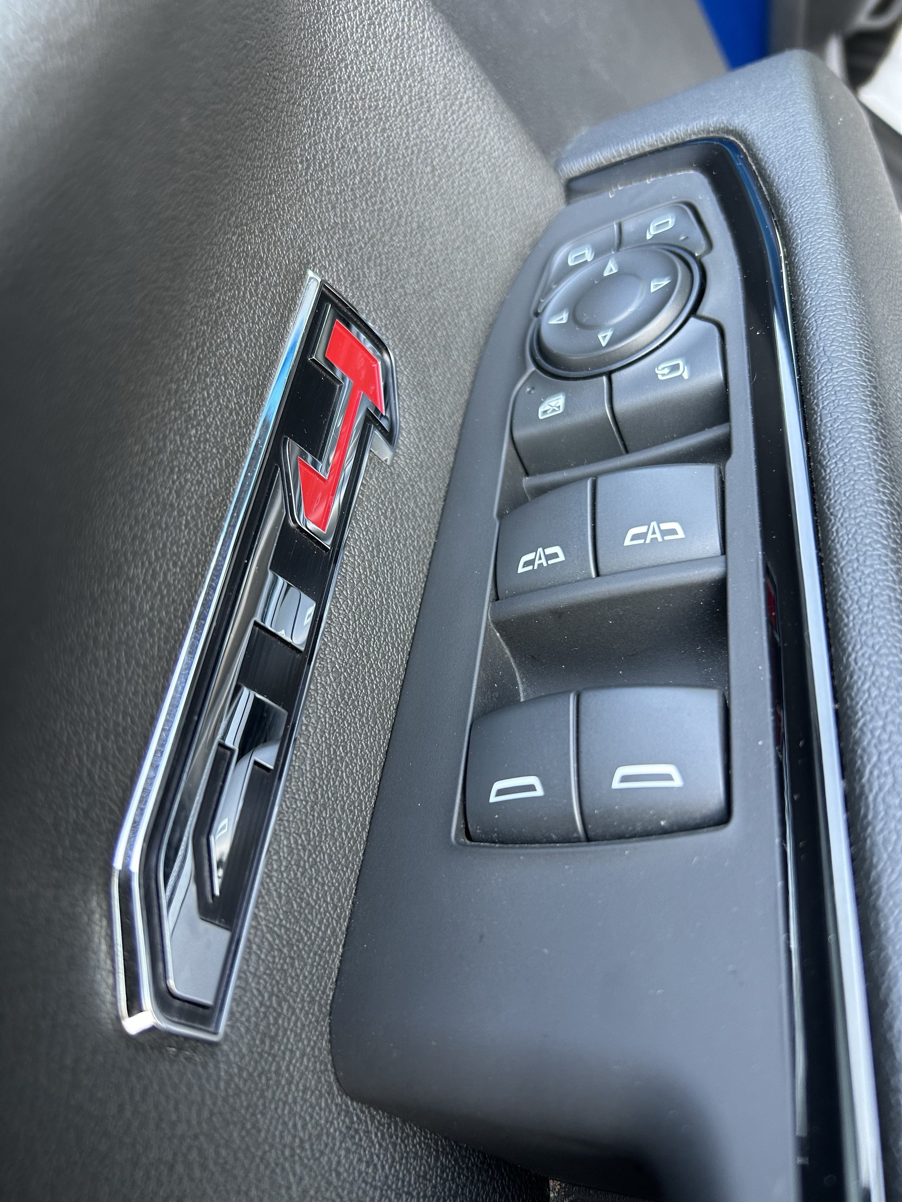 Used 2024 GMC Sierra 1500 AT4 w/ Technology Package AWD/4WD image 15