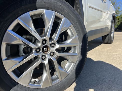 Used 2022 Toyota RAV4 Limited image 15