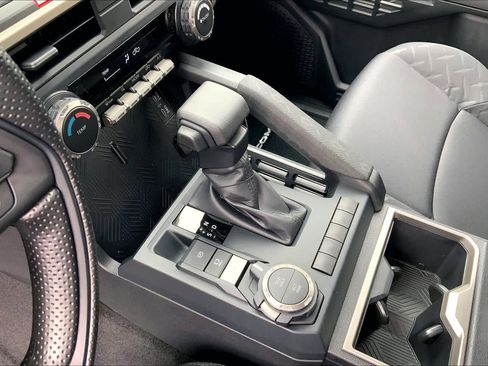 New 2026 Toyota Tacoma SR5 AWD/4WD image 7