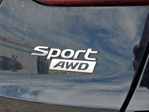 Used 2017 Hyundai Santa Fe Sport w/ Cargo Package AWD/4WD image 6