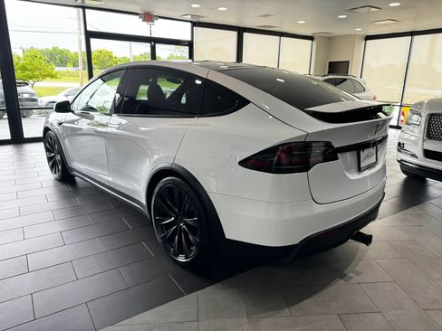 Used 2023 Tesla Model X AWD/4WD image 3