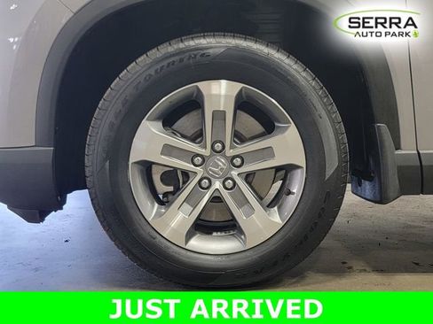 Used 2023 Honda Pilot EX-L image 10