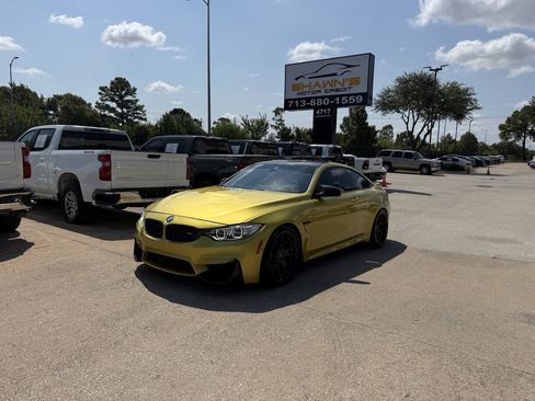 Used 2015 BMW M4 Coupe RWD image 3