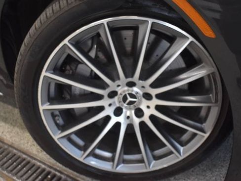 Used 2025 Mercedes-Benz S 580e 4MATIC Sedan image 30