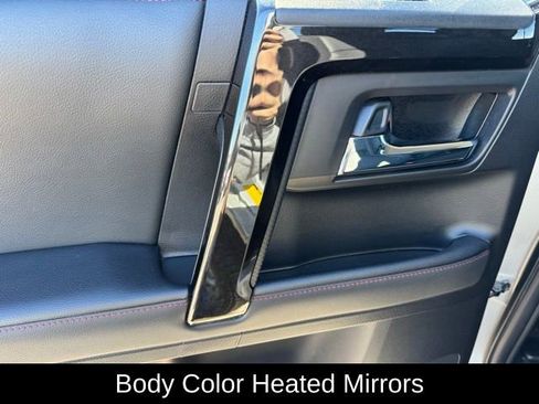 Used 2020 Toyota 4Runner Venture w/ Moonroof Package image 16