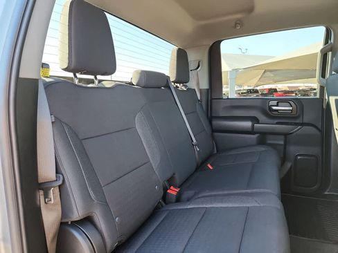 Used 2024 Chevrolet Silverado 2500 Custom w/ Custom Convenience Package image 17