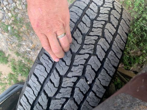 Used 2009 Chevrolet Avalanche LT w/ Convenience Package #1 image 9