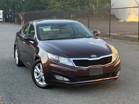 Used 2013 Kia Optima EX FWD image 7