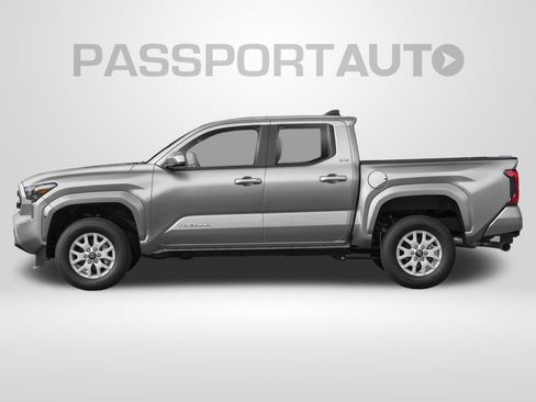 Used 2024 Toyota Tacoma SR5 w/ SR5 Upgrade Package AWD/4WD image 3