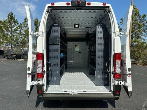New 2024 RAM ProMaster 3500 w/ Convenience Group image 12