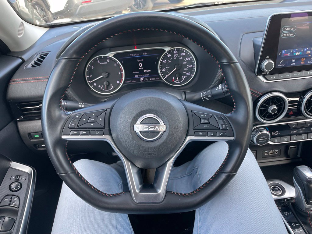 Used 2025 Nissan Sentra SR FWD image 20