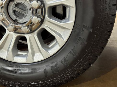 Used 2022 Ford F250 XLT image 55