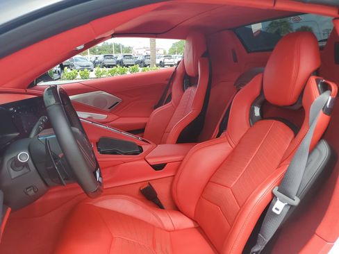 Used 2024 Chevrolet Corvette Z06 w/ Z07 Performance Package RWD image 17