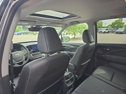 Used 2023 Honda Ridgeline RTL-E image 11