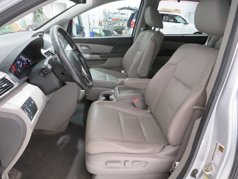Used 2015 Honda Odyssey EX-L image 15