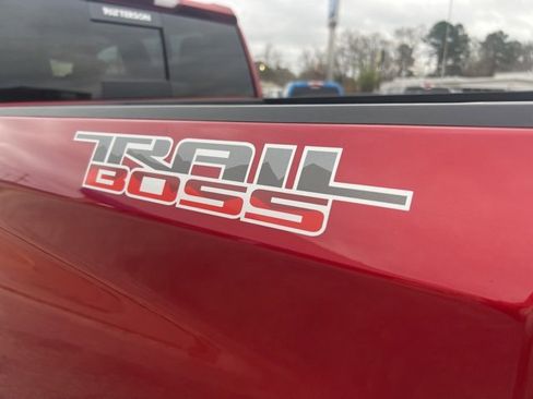 Used 2024 Chevrolet Silverado 1500 LT Trail Boss w/ LT Trail Boss Premium Package image 9