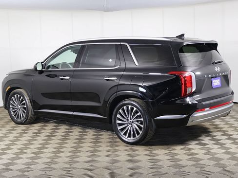 Used 2023 Hyundai Palisade Calligraphy w/ Cargo Package AWD/4WD image 17