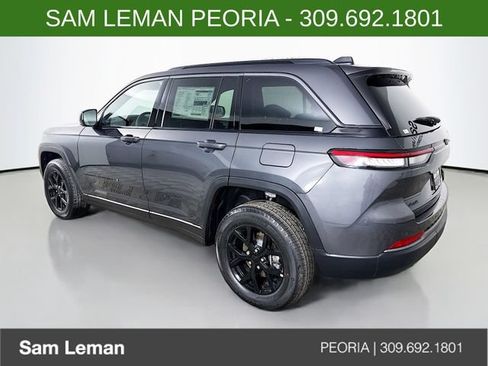 New 2026 Jeep Grand Cherokee Altitude AWD/4WD image 5